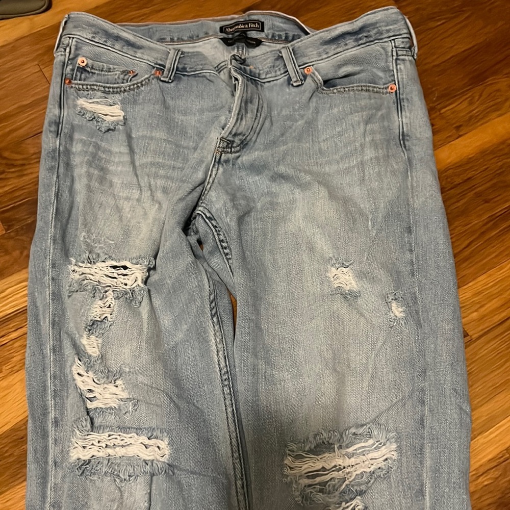 Abercrombie and Fitch Mom Jean. Button Fly